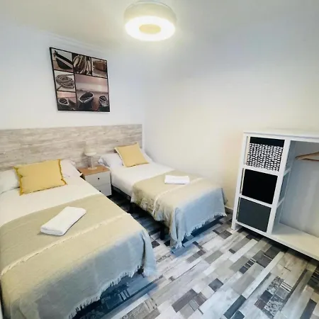 Apartamento Fabuloso En El Corazón De La Ciudad Y Con Garaje *